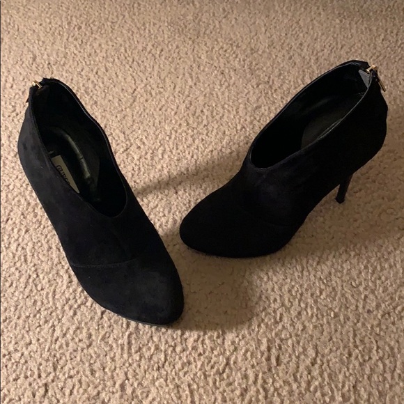 Guess high heel ankle booties - Picture 5 of 7